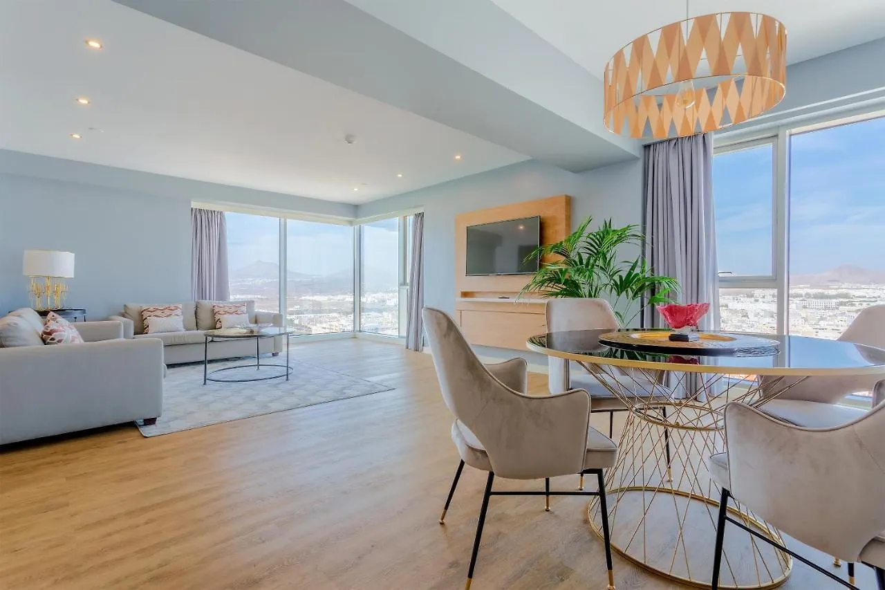Arrecife Gran Hotel & Spa  アレシフェ